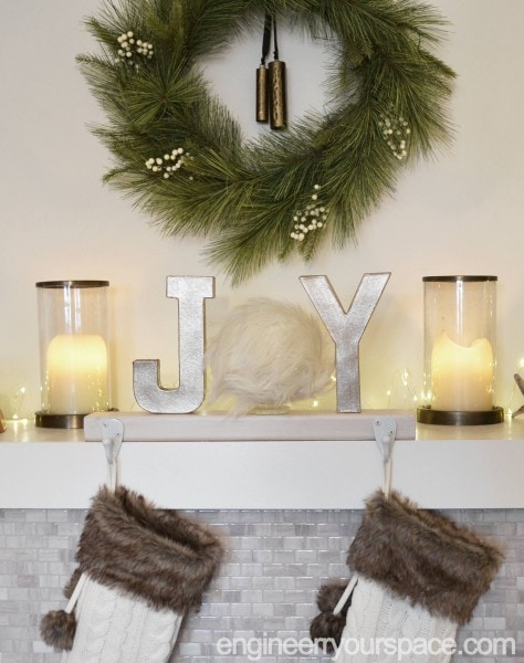 Fireplace-mantel-Christmas-Stocking-holder-front
