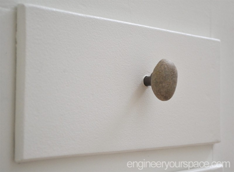 Stone-knob-on-drawer-close-up